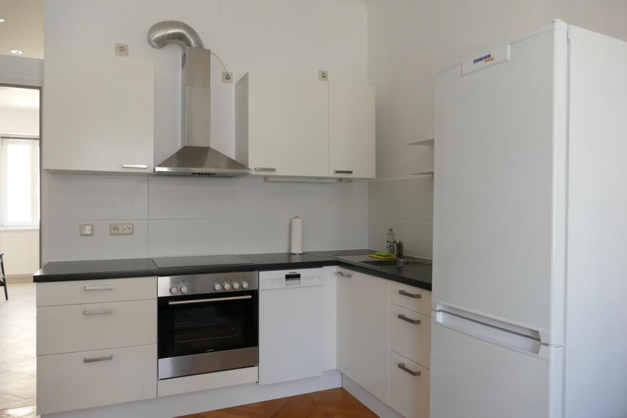 Stylish City Apartments Виена Екстериор снимка