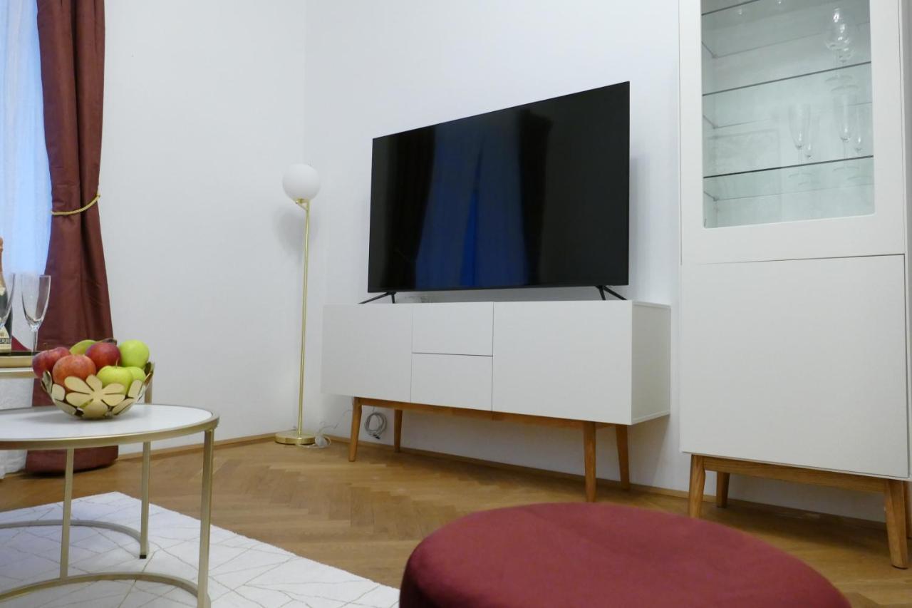 Stylish City Apartments Виена Екстериор снимка