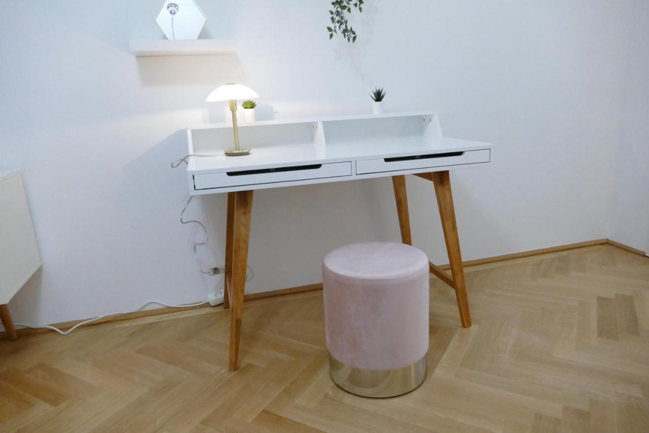 Stylish City Apartments Виена Екстериор снимка